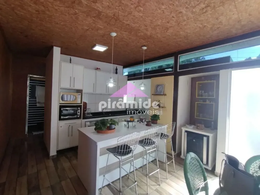 Casa, 3 quartos, 146 m² - Foto 1