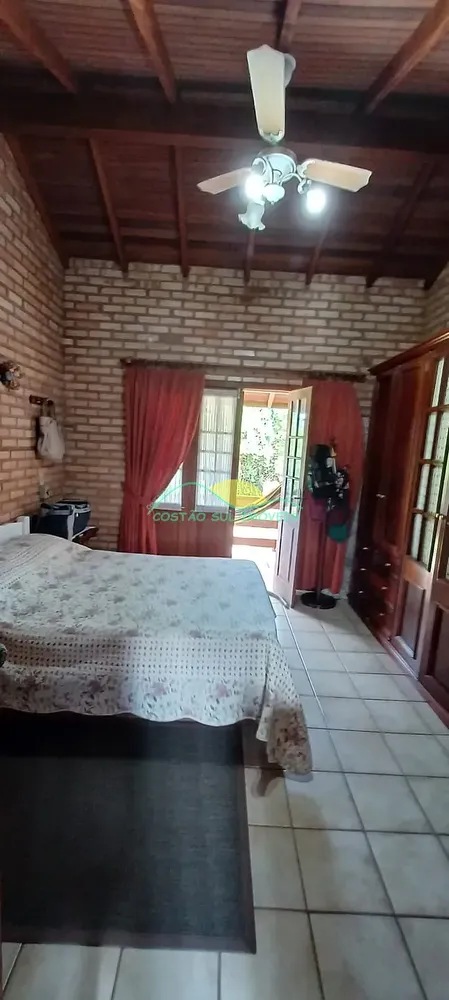 Casa, 2 quartos, 218 m² - Foto 1
