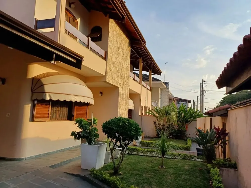 Casa, 3 quartos, 310 m² - Foto 3