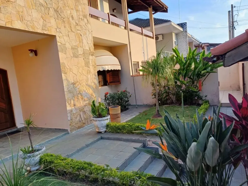 Casa, 3 quartos, 310 m² - Foto 4