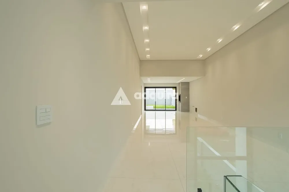 Casa, 3 quartos, 202 m² - Foto 3