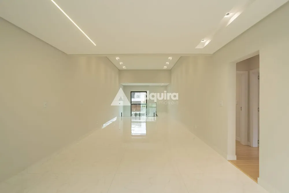 Casa, 3 quartos, 202 m² - Foto 2