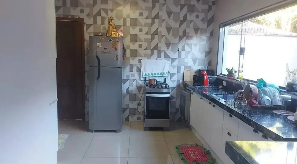 Casa, 3 quartos, 180 m² - Foto 3