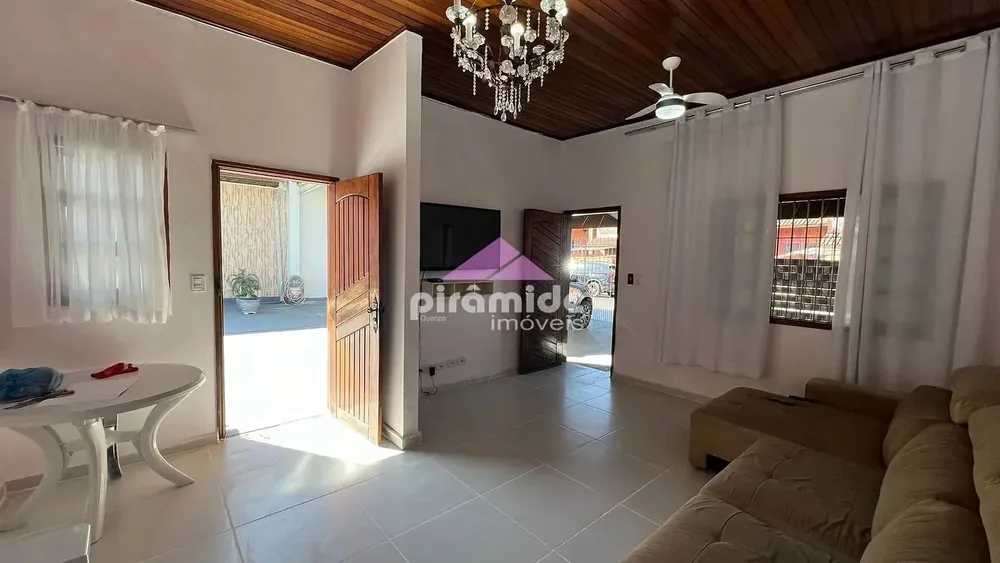 Casa, 4 quartos, 274 m² - Foto 1