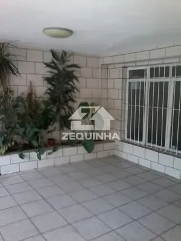 Casa, 5 quartos, 199 m² - Foto 4