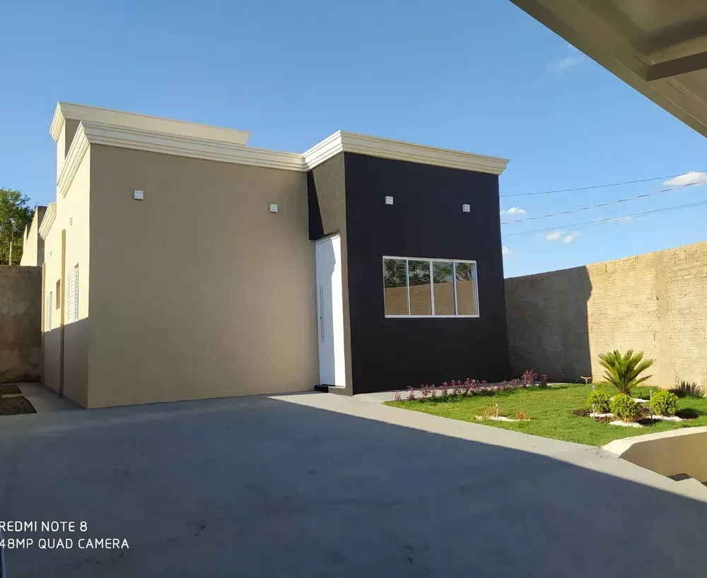 Casa, 2 quartos, 200 m² - Foto 1