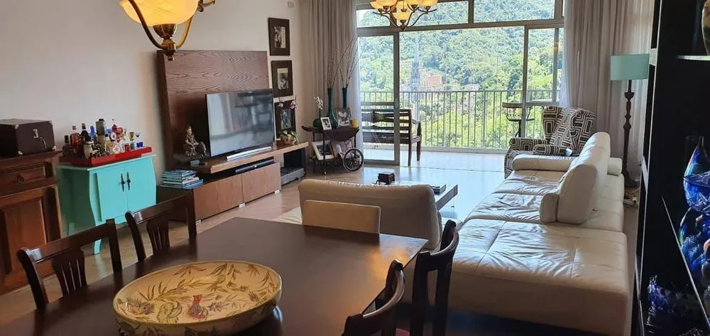 Apartamento, 4 quartos, 250 m² - Foto 1