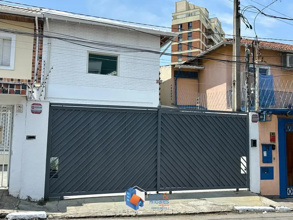 Casa, 3 quartos, 200 m² - Foto 1