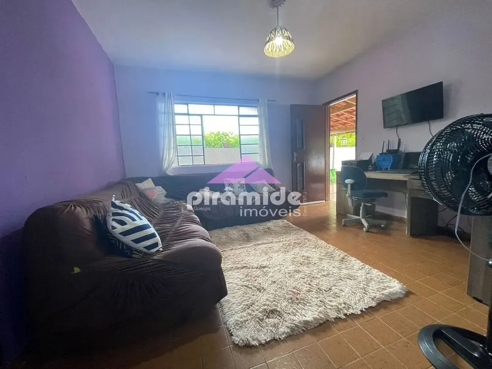 Casa, 4 quartos, 218 m² - Foto 3