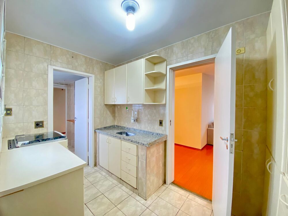 Apartamento à venda com 2 quartos, 84m² - Foto 7