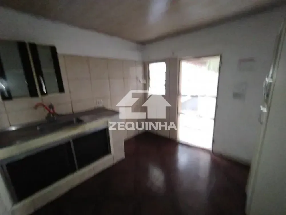 Casa, 2 quartos, 80 m² - Foto 2
