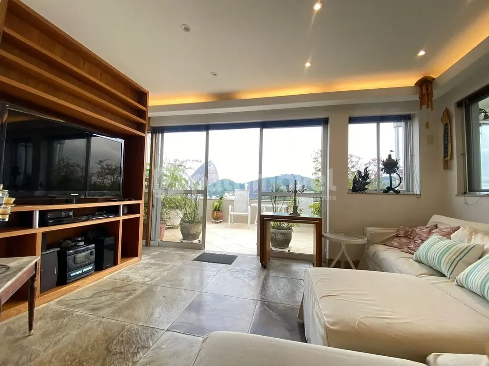 Cobertura, 3 quartos, 320 m² - Foto 2