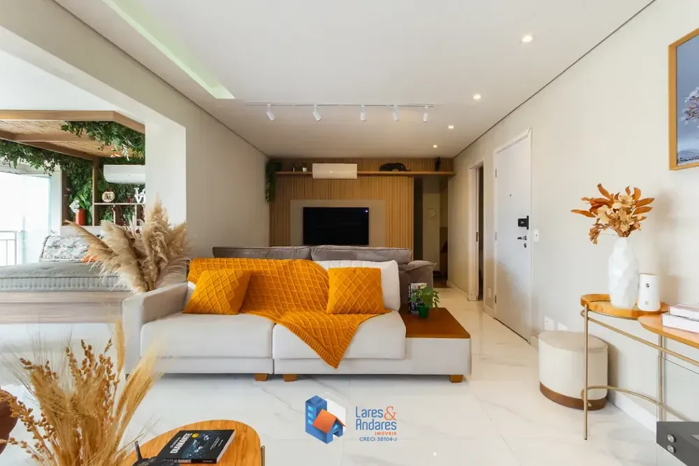 Apartamento, 3 quartos, 136 m² - Foto 2
