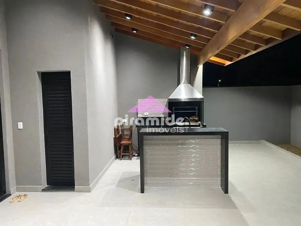 Casa, 3 quartos, 250 m² - Foto 6