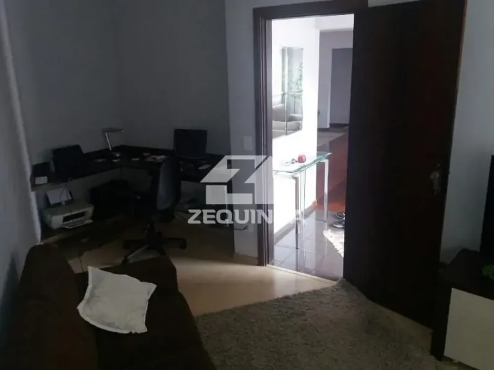 Casa, 3 quartos, 180 m² - Foto 1