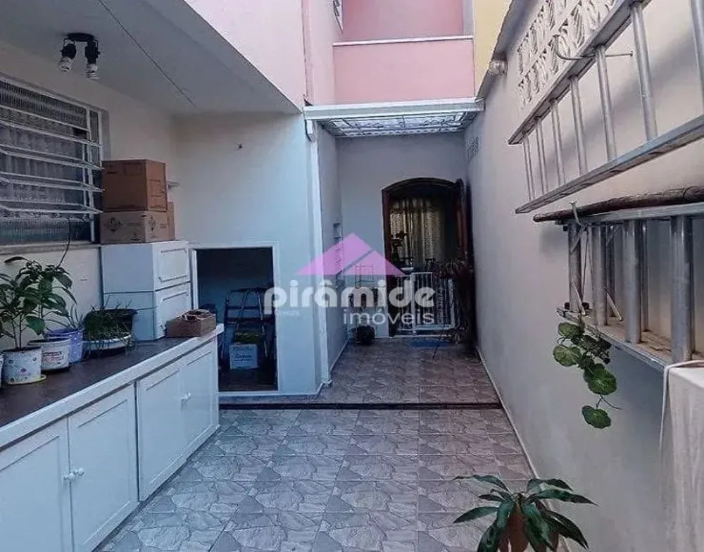 Casa, 3 quartos, 177 m² - Foto 1