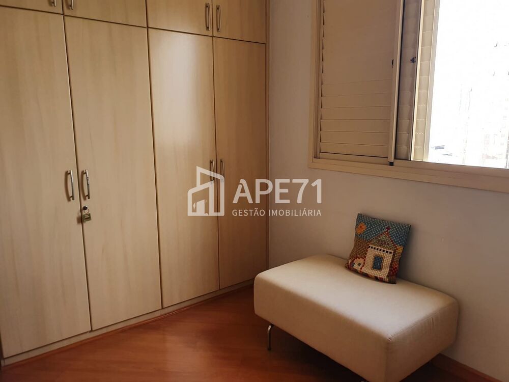 Apartamento à venda com 2 quartos, 67m² - Foto 9