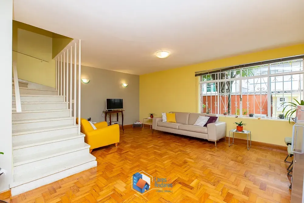 Sobrado, 4 quartos, 212 m² - Foto 1