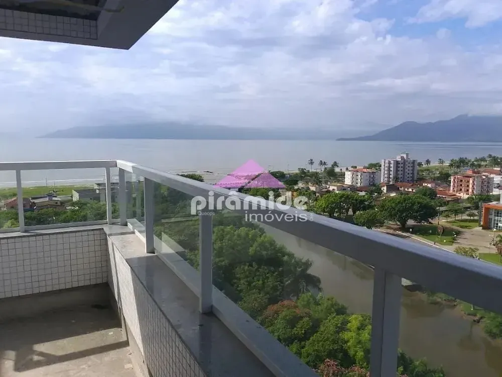 Cobertura, 3 quartos, 246 m² - Foto 2