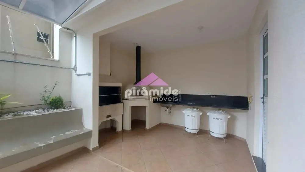 Apartamento, 3 quartos, 144 m² - Foto 1