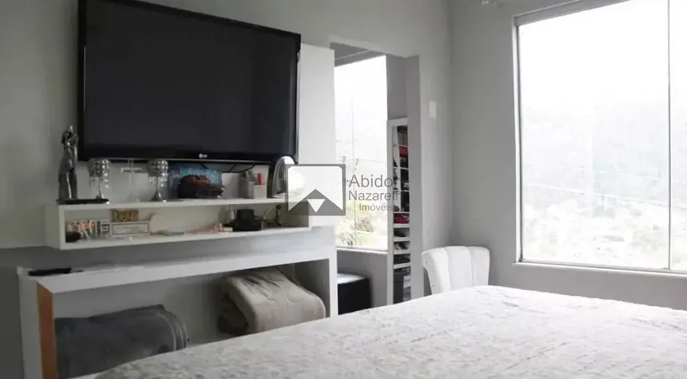 Casa, 4 quartos, 240 m² - Foto 25