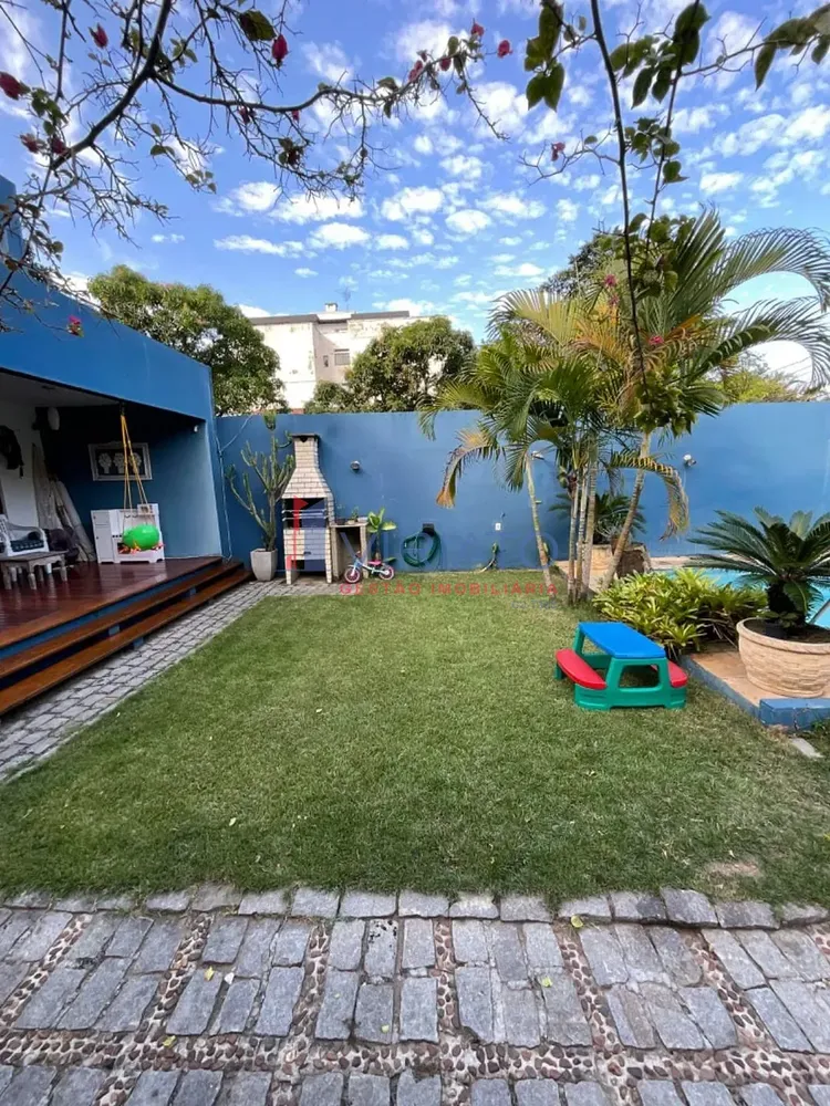 Casa, 4 quartos, 219 m² - Foto 3