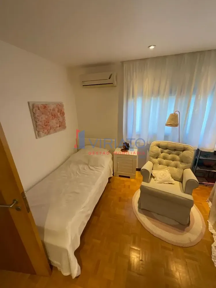 Casa, 4 quartos, 219 m² - Foto 10