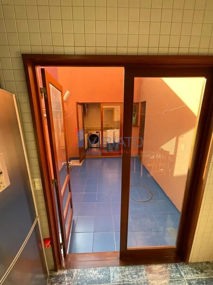 Casa, 4 quartos, 219 m² - Foto 33