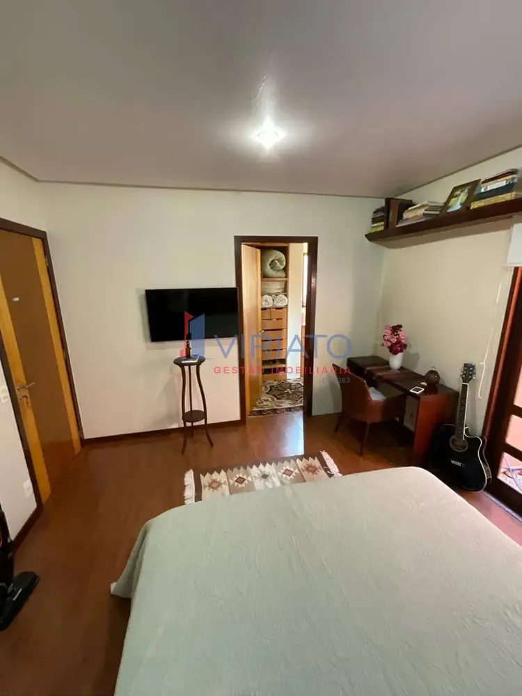 Casa, 4 quartos, 219 m² - Foto 11