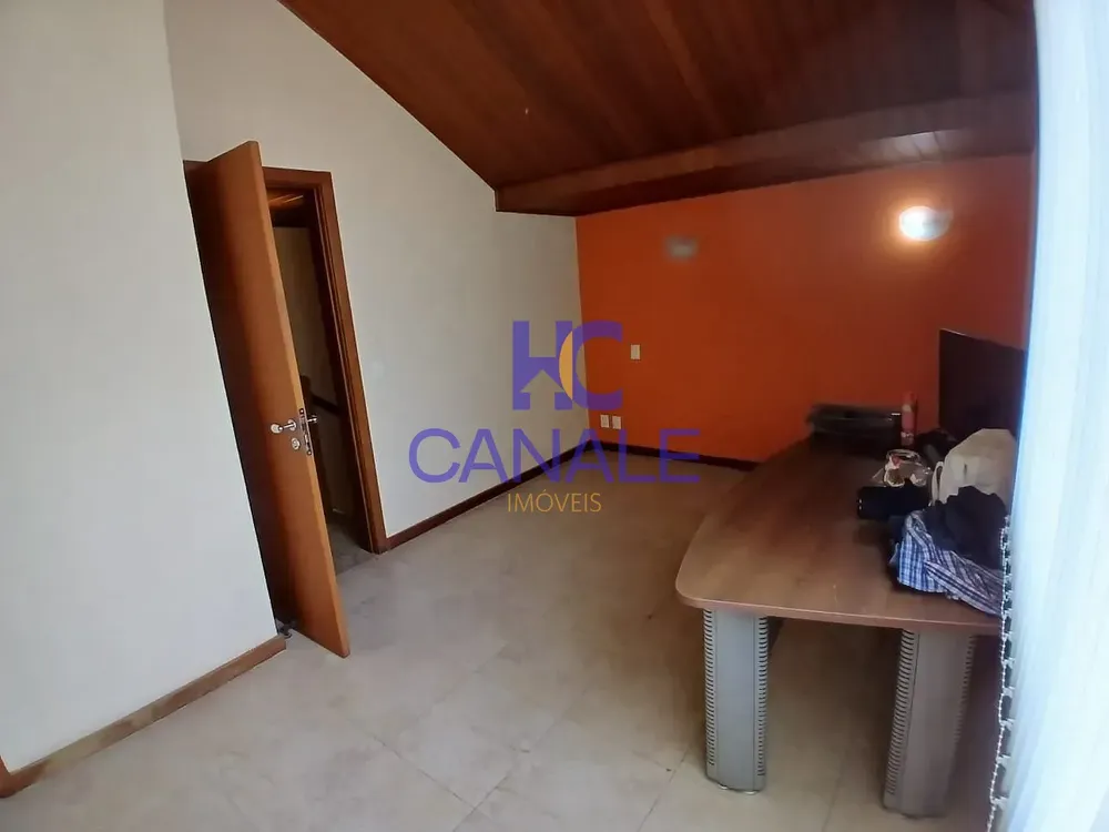 Casa, 6 quartos, 319 m² - Foto 9