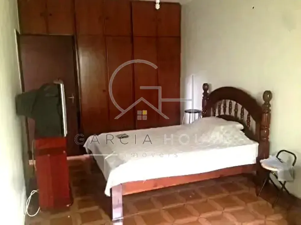 Casa, 3 quartos, 218 m² - Foto 1