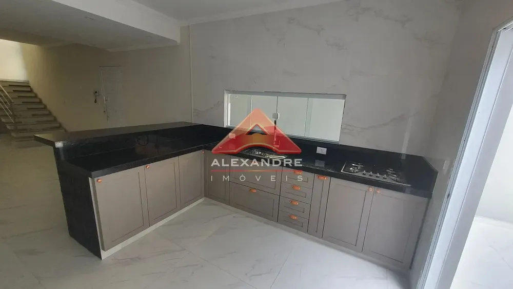 Casa, 3 quartos, 153 m² - Foto 2