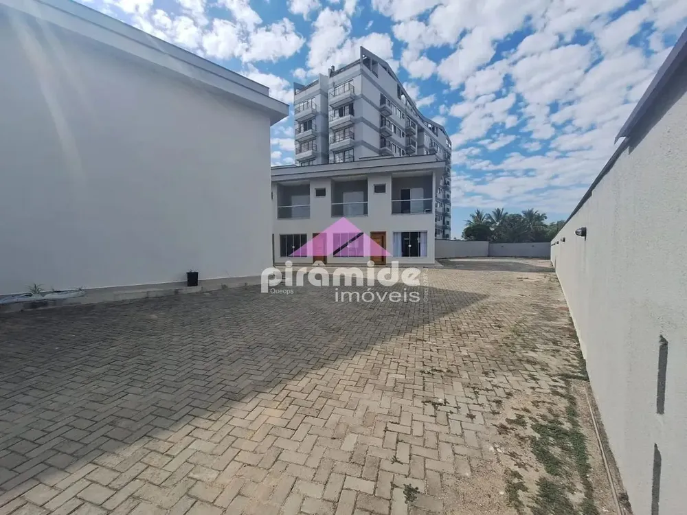 Casa, 2 quartos, 72 m² - Foto 1