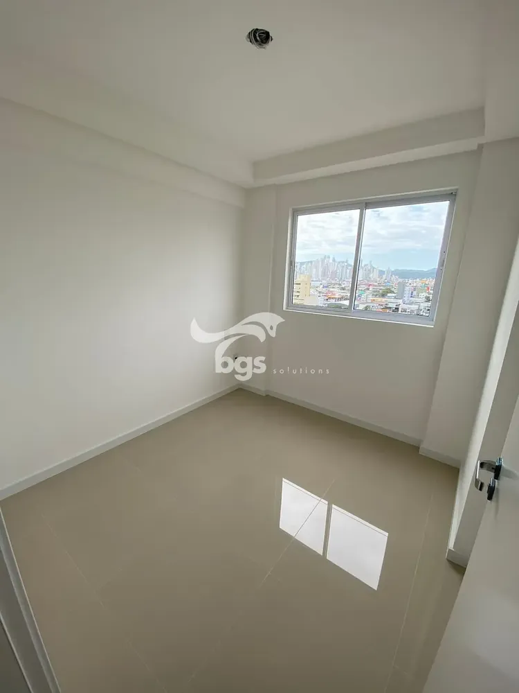 Apartamento, 3 quartos, 76 m² - Foto 4