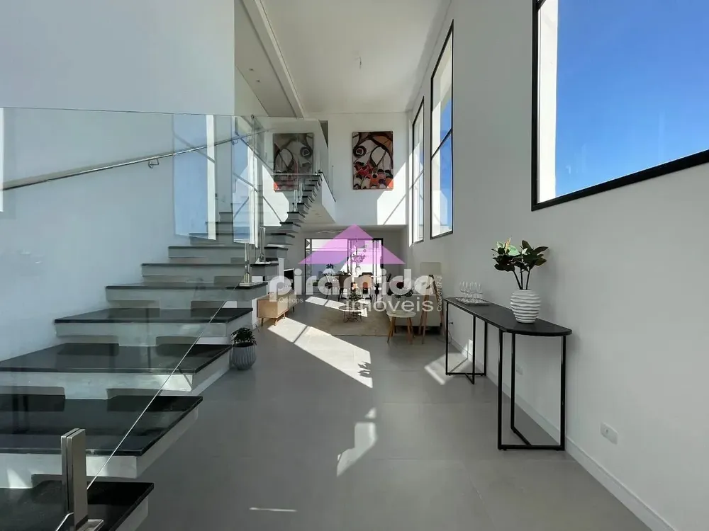 Casa, 4 quartos, 230 m² - Foto 2