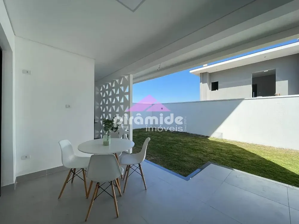 Casa, 4 quartos, 230 m² - Foto 4