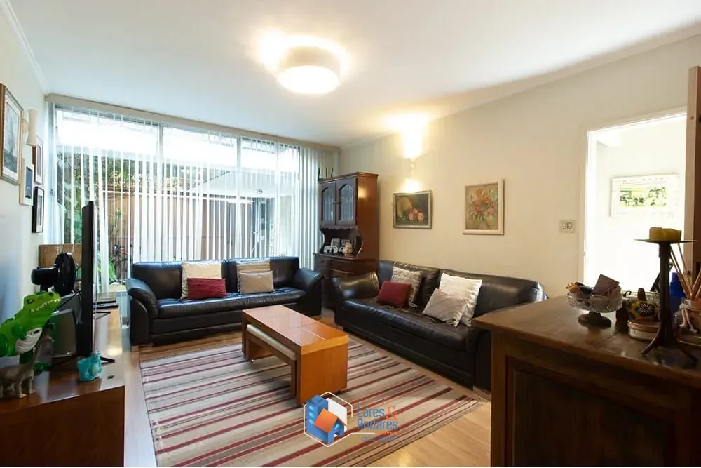 Casa, 3 quartos, 189 m² - Foto 1
