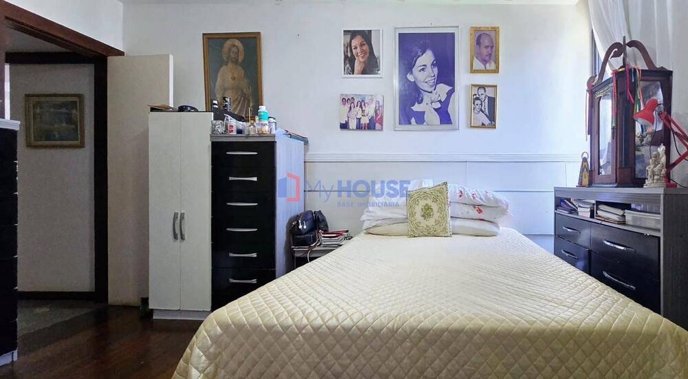 Apartamento à venda com 4 quartos, 200m² - Foto 16