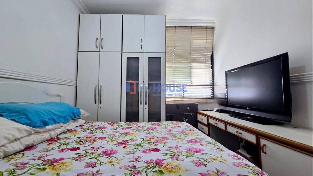 Apartamento à venda com 4 quartos, 200m² - Foto 21
