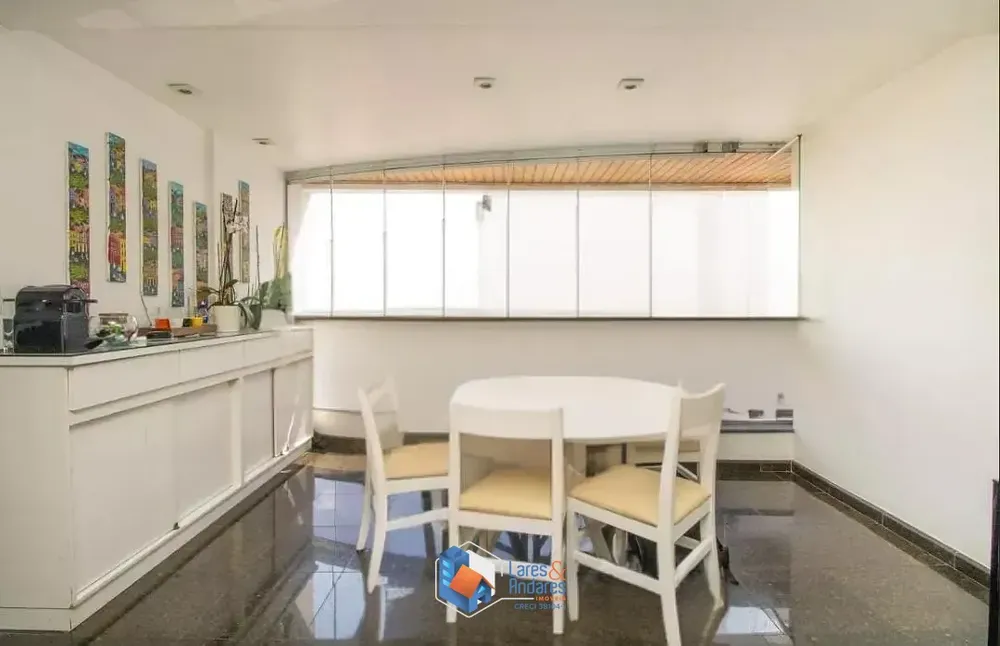 Cobertura, 3 quartos, 193 m² - Foto 2