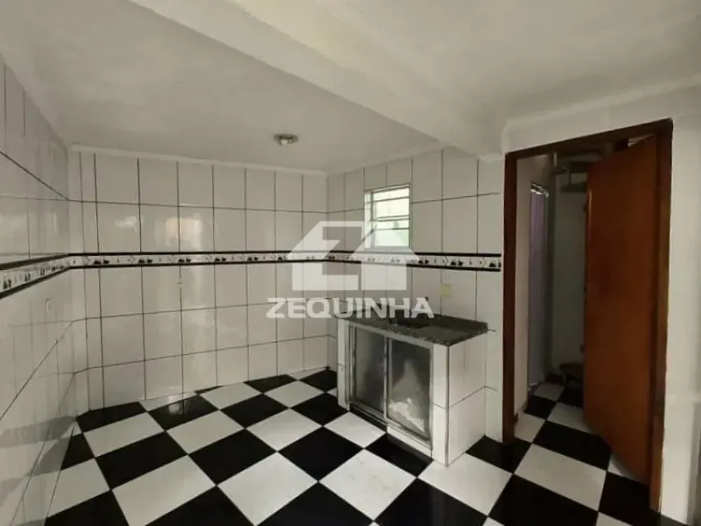 Casa, 6 quartos, 320 m² - Foto 2