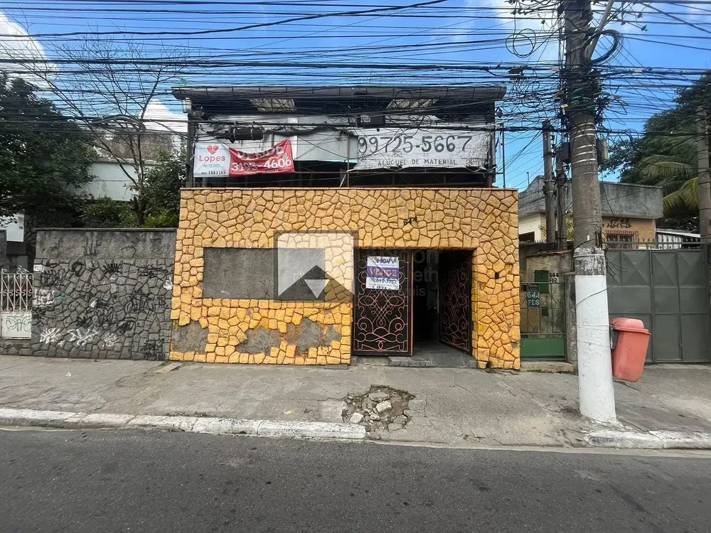 Casa, 1 quarto, 262 m² - Foto 2