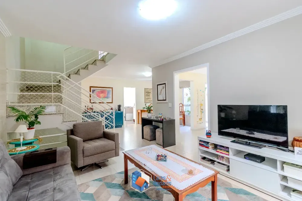 Casa, 3 quartos, 220 m² - Foto 3