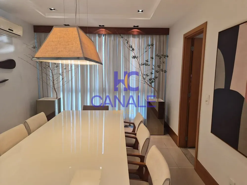 Apartamento, 3 quartos, 233 m² - Foto 2