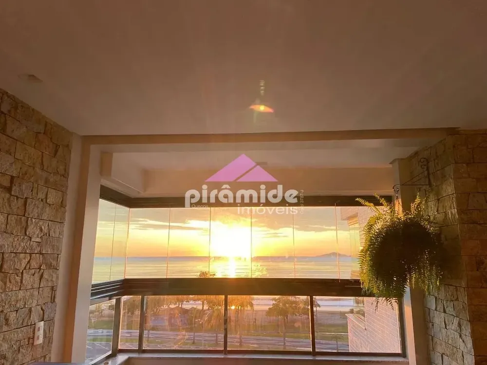 Apartamento, 3 quartos, 132 m² - Foto 4