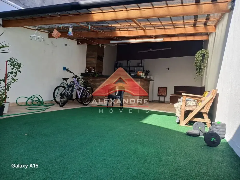 Casa, 2 quartos, 70 m² - Foto 1
