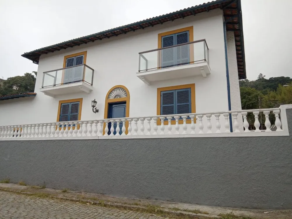 Casa, 4 quartos, 280 m² - Foto 1