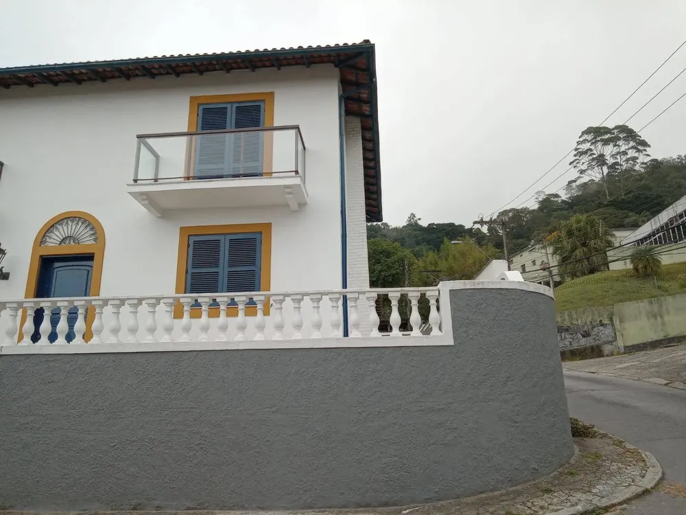 Casa, 4 quartos, 280 m² - Foto 2