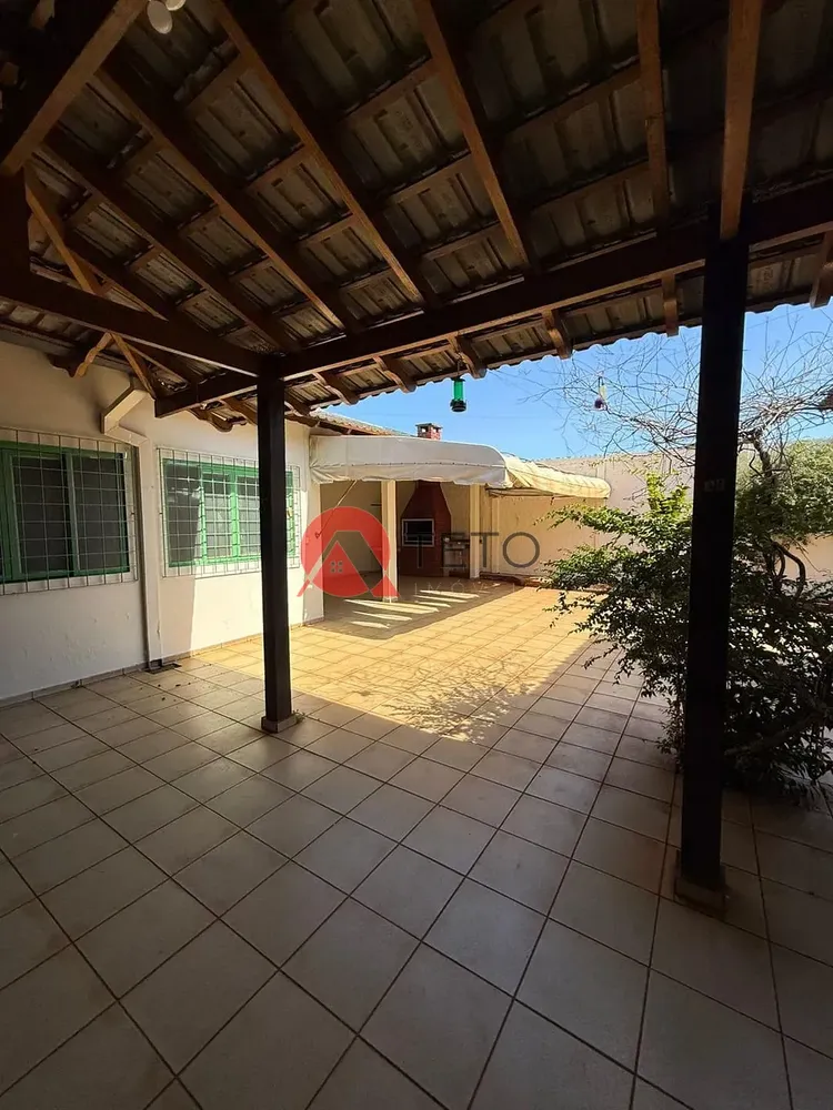 Casa, 3 quartos, 250 m² - Foto 3