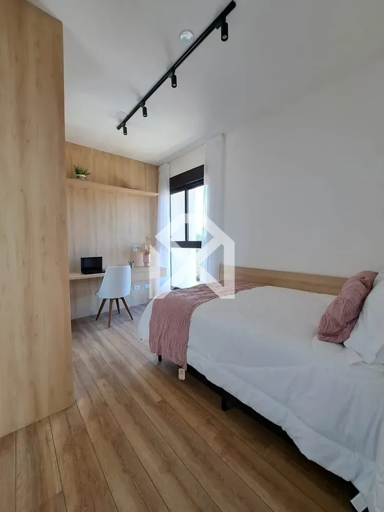 Casa, 4 quartos, 137 m² - Foto 2